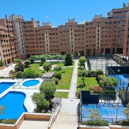 Residencial En Madrid Alquiler De Corta Estancia No Turistico Exterior foto